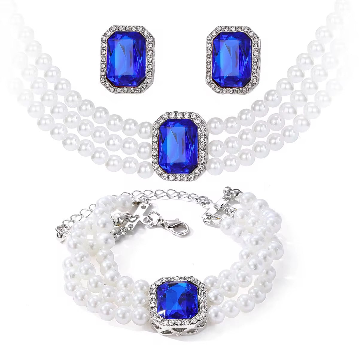 Regalia Luxe Trio Set
(Pearl Choker, Bracelet & Earrings Gift Set)