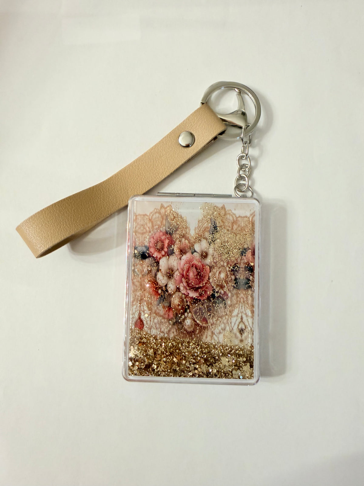 Shake & Shine 2-in-1 Mirror Keychain