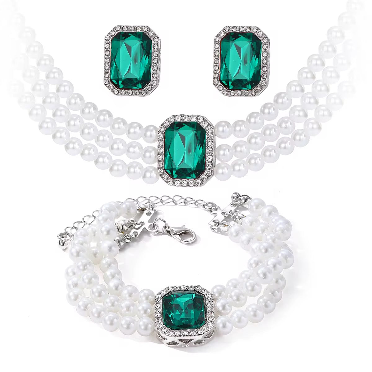 Regalia Luxe Trio Set
(Pearl Choker, Bracelet & Earrings Gift Set)