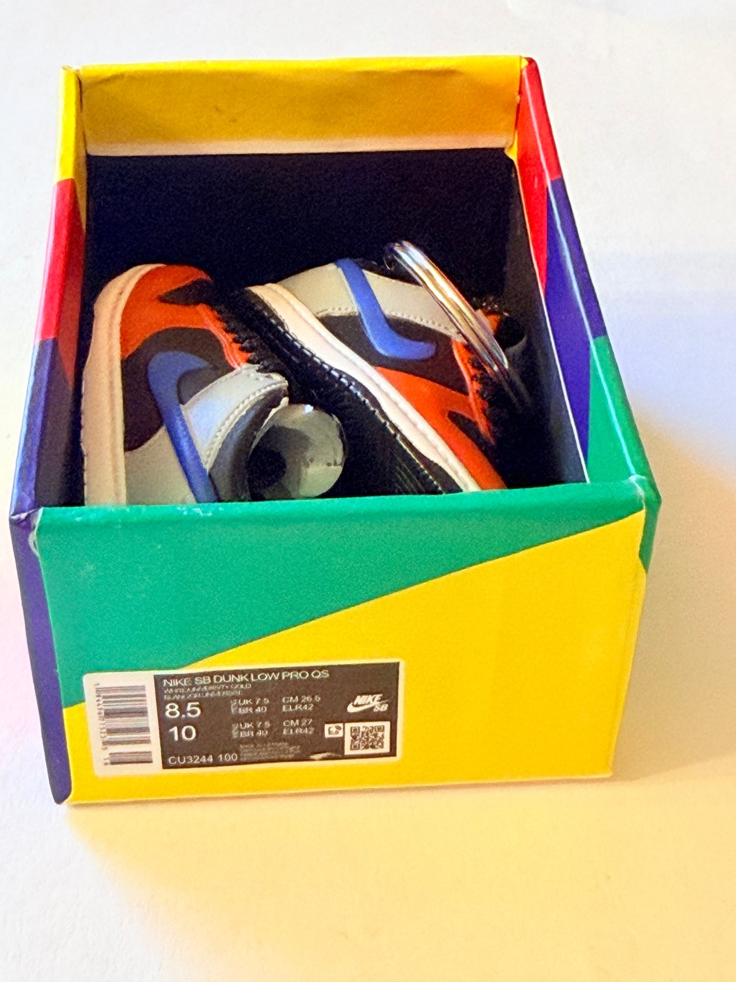 “Riot Edition Mini Sneaker Keychain Set – Red/Blue Colorway”
